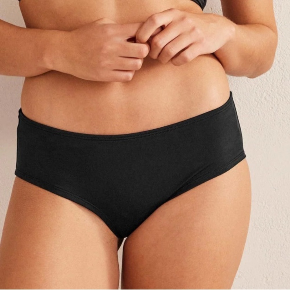 Boden Classic Bikini Shorts Bottoms Swim Women Black 16 18 NEW. 383